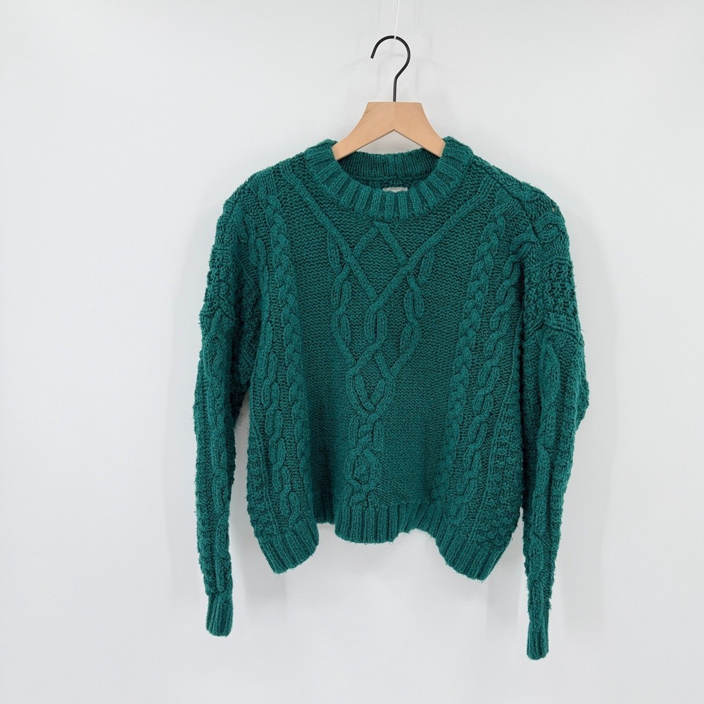 Aerie Long Sleeve Oversized Cable Knit Cropped Cozy Sweater XS Green Fall Boho